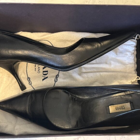 Prada Black Nappa Vitello leather pump - Picture 3 of 9